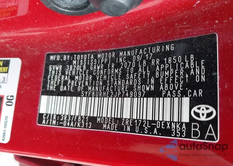 2018 Toyota Corolla Le z USA, uszkodzony, nr VIN 5YFBURHE2JP749097